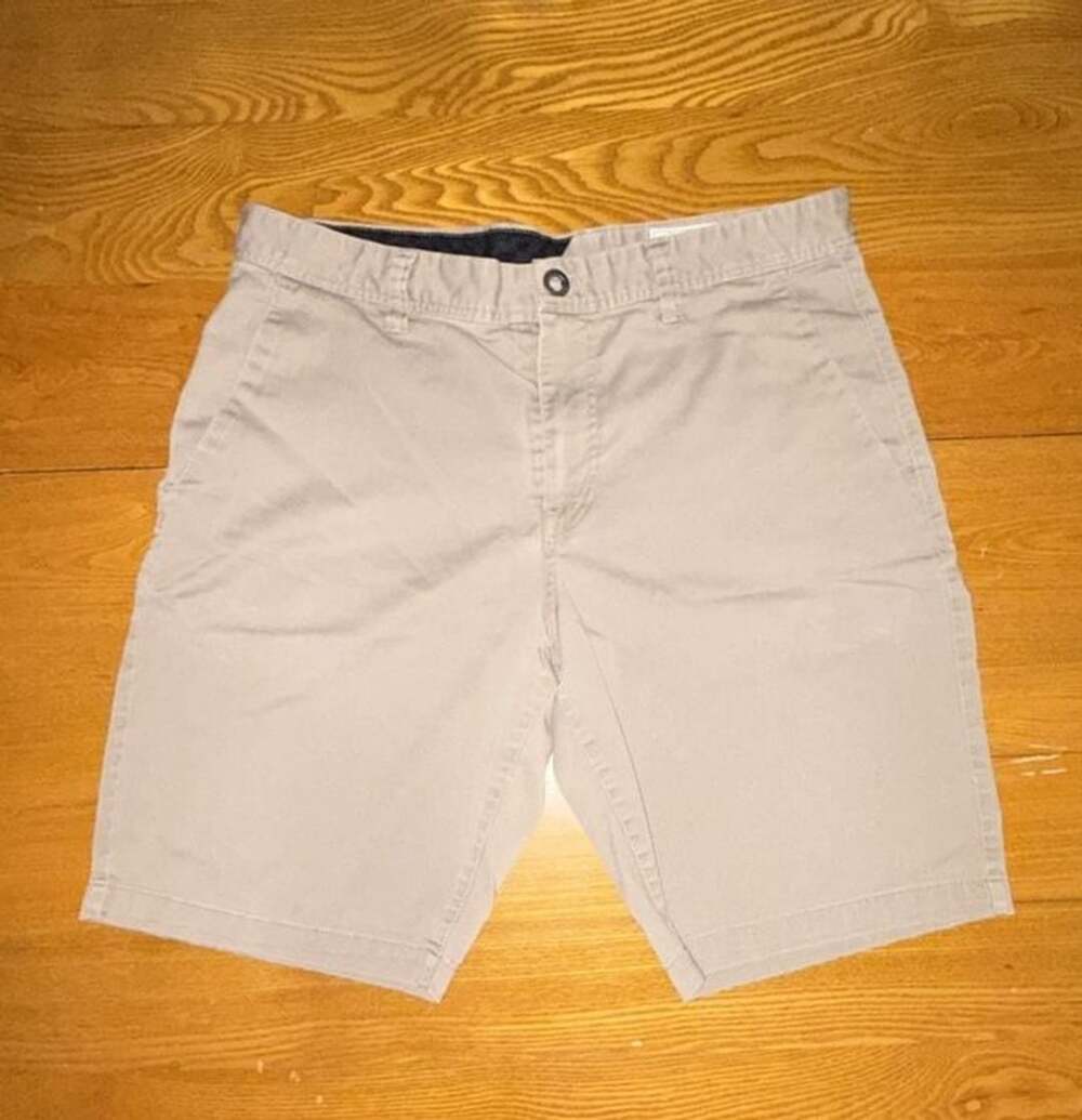 Volcom Men's Khaki Chino Shorts Size 34